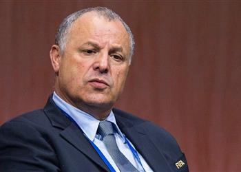 مدحت شلبي هاني أبو ريدة سيترشح لرئاسة الاتحادين المصري والإفريقي