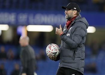 كلوب عن خطأ أدريان أمام تشيلسي بسبب نوعية الكرة