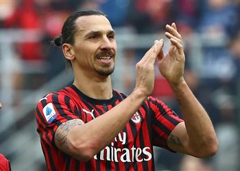 أزمة ميلان تهدد برحيل إبراهيموفيتش في الصيف