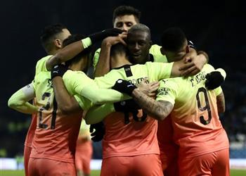 جوارديولا يكشف حديثه للاعبي مانشستر سيتي بين شوطي مواجهة شيفيلد في كأس الاتحاد الإنجليزي