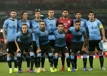مدافع برشلونة مفاجأة قائمة أوروجواي في تصفيات كأس العالم 2022