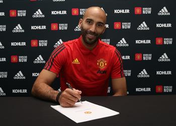 رسميا مانشستر يونايتد يجدد عقد الحارس لي جرانت