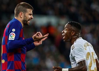 فينيسيوس يكشف ما قاله لـ ميسي وسر احتفاله على طريقة كريستيانو رونالدو في الكلاسيكو