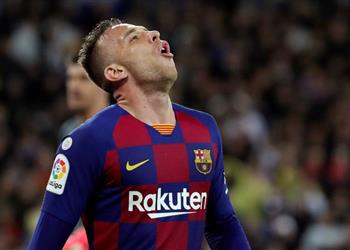 آرثر يورط برشلونة قبل مواجهة نابولي في دوري أبطال أوروبا