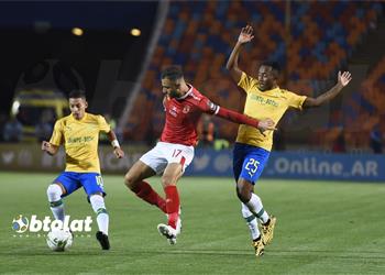 فيديو عمرو السولية يهدر فرصة هدف محقق لـ الأهلي أمام صن داونز