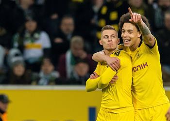 بالفيديو بوروسيا دورتموند يواصل ملاحقة بايرن ميونخ بتخطي مونشنجلادباخ في الدوري الألماني