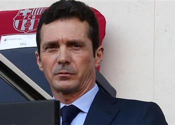 مدير برشلونة صدارة الليجا أمر مهم وننتظر ما سيفعله بيتيس أمام ريال مدريد