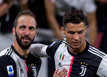 تشكيل يوفنتوس ضد إنتر ميلان هيجواين ورونالدو في الهجوم وديبالا بديلا