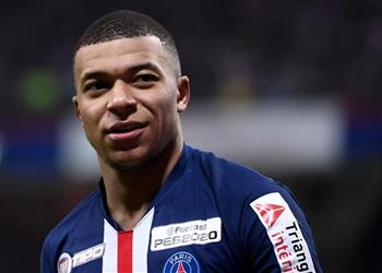 فرانس فوتبول مبابي يخضع لفحص كورونا