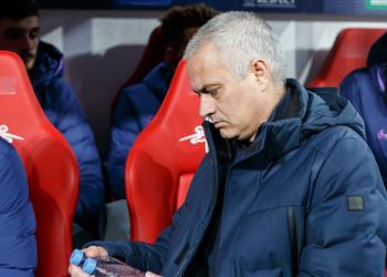 لأول مرة في مسيرته مورينيو يفشل في الفوز 6 مباريات متتالية