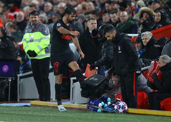 فيديو سيميوني يفجر غضب كوستا في مباراة ليفربول وأتلتيكو مدريد