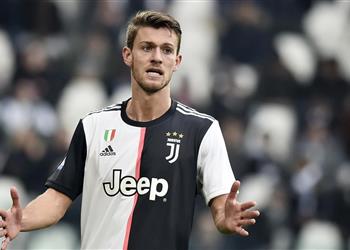 بيان رسمي يوفنتوس يعلن إصابة روجاني بفيروس كورونا