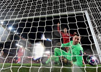 ردود فعل غاضبة من جماهير ليفربول بعد وداع دوري أبطال أوروبا وهجوم على محمد صلاح وأدريان