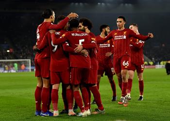 لاعب ليفربول يؤيد قرار إيقاف الدوري الإنجليزي