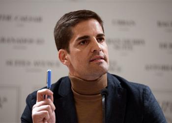 فيروس كورونا يجبر مدرب موناكو على مغادرة منزله بإيطاليا