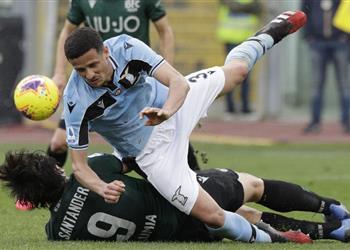 برشلونة يوك ل أبيدال لحسم صفقة مدافع لاتسيو في الصيف