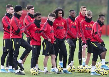 رغم مخاوف كورونا مانشستر يونايتد يواصل تدريباته الجماعية