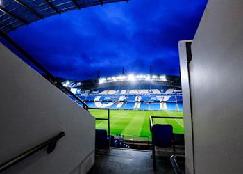 مانشستر سيتي يتبرع بطعام مباراتي آرسنال وبيرنلي لجمعيات مساعدة المشردين