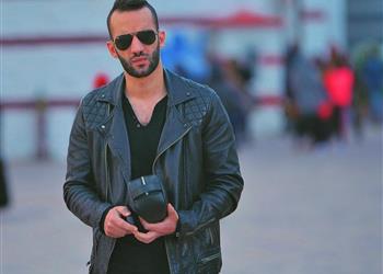 أمير مرتضى منصور محمود علاء في اجتماع الآن لتجديد عقده مع الزمالك