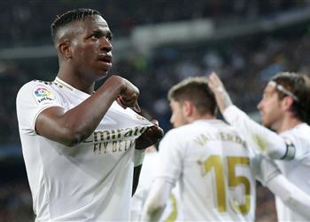 فينيسيوس يكشف سر تفضيله ريال مدريد على برشلونة وكواليس الصفقة