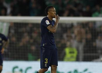 صحيفة إسبانية تثير الشكوك بشأن استمرار ميليتاو في ريال مدريد