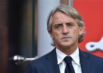 مانشيني قادرون على الفوز بـ اليورو إذا تم تأجيله والحياة أهم من كرة القدم