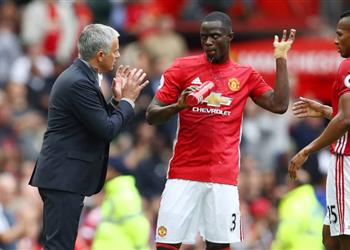 إيريك بايلي يتجاهل مورينيو من المهم التعامل مع مدرب مارس اللعبة من قبل