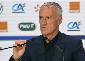 ديشامب يؤيد تأجيل اليورو الأولوية لـ كورونا