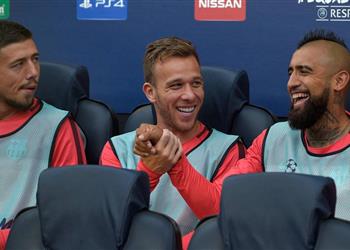 موندو ديبورتيفو على برشلونة التخلي عن فيدال أو آرثر لضم نيمار ولاوتارو