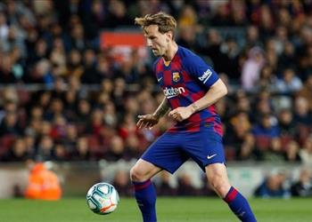 برشلونة يحدد سعر بيع راكيتيتش ويخشى تعقد المفاوضات بسبب كورونا