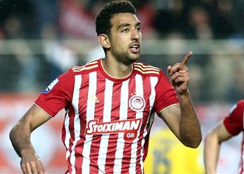 صحيفة يونانية توضح موقف أولمبياكوس من ضم كوكا نهائي ا