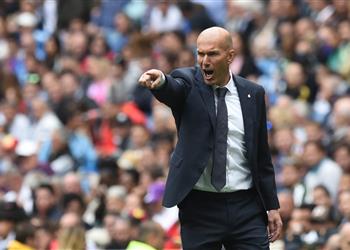 أزمة منتظرة تواجه زيدان في ريال مدريد حال استئناف مباريات الدوري الإسباني