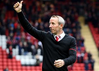 مدرب تشارلتون ندمت على عدم انتقالي إلى ليفربول