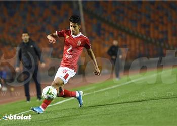 عمار حمدي صانع ألعاب الأهلي سبب إصابة محمد محمود بالرباط الصليبي