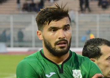 بن عيادة يعترف بمفاوضات الزمالك وبطل تونس يزاحم الأبيض على الصفقة