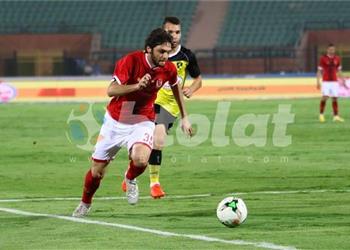 نيدفيد يؤدي المرحلة الأولى من العلاج الطبيعي تحت إشراف طبيب الأهلي