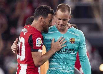 أدوريز يرد على تصريحات تير شتيجن