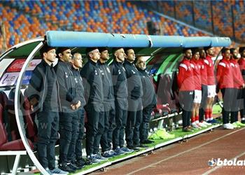 مدرب حراس الأهلي يكشف عن طلب محمود الخطيب ويؤكد مصطفى شوبير حارس موهوب