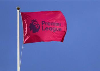 قائد ناد إنجليزي يقنع زملائه بالتبرع بـ30 من رواتبهم لمكافحة كورونا