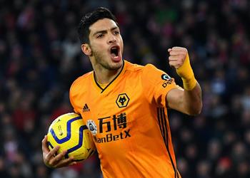 بعد اهتمام ريال مدريد خيمينيز يكشف حقيقة وجود شرط جزائي في عقده مع وولفرهامبتون