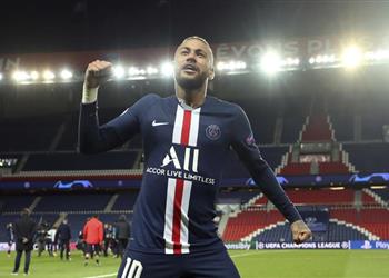 موندو ديبورتيفو نيمار وعد برشلونة بعدم انتقاله إلى ريال مدريد