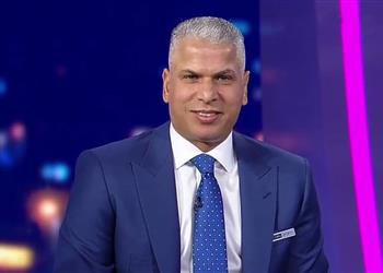وائل جمعة محمد صلاح أهلاوي ويختار أفضل مدرب في مصر