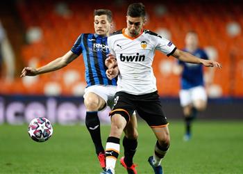 يوفنتوس يستعد لضم توريس ويعرض ثنائي الفريق ضمن الصفقة