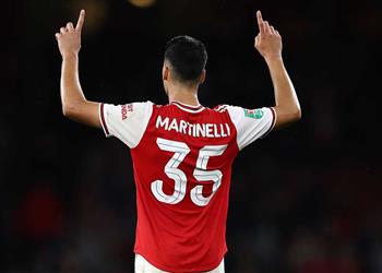 نجم آرسنال أفتقد فريقي السابق بشدة ومارتينيلي أدهشني