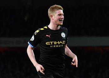 ديل بييرو دي بروين إلى جانب ميسي ورونالدو من بين الأفضل في العالم