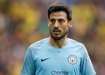 كورونا يجبر مانشستر سيتي على تغيير خطته بشأن ديفيد سيلفا