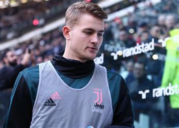 يوفنتوس يحدد سعر بيع دي ليخت بعد اهتمام مانشستر يونايتد وريال مدريد