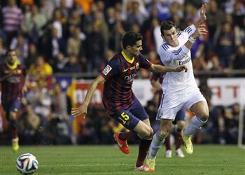 كاسياس يسخر من مدافع برشلونة السابق ويذكره بانطلاقة جاريث بيل