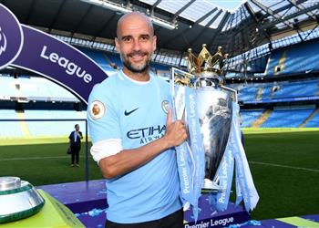 تايمز جوارديولا وافق على تخفيض راتبه قبل وفاة والدته بكورونا