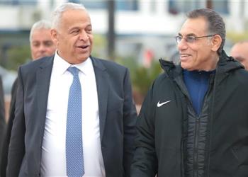 رئيس سموحة يعلن تنازل حمادة صدقي عن نصف راتبه بسبب كورونا